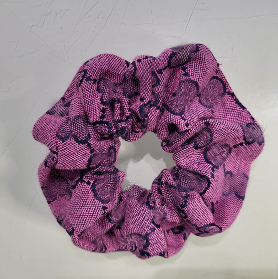 Gia Scrunchie