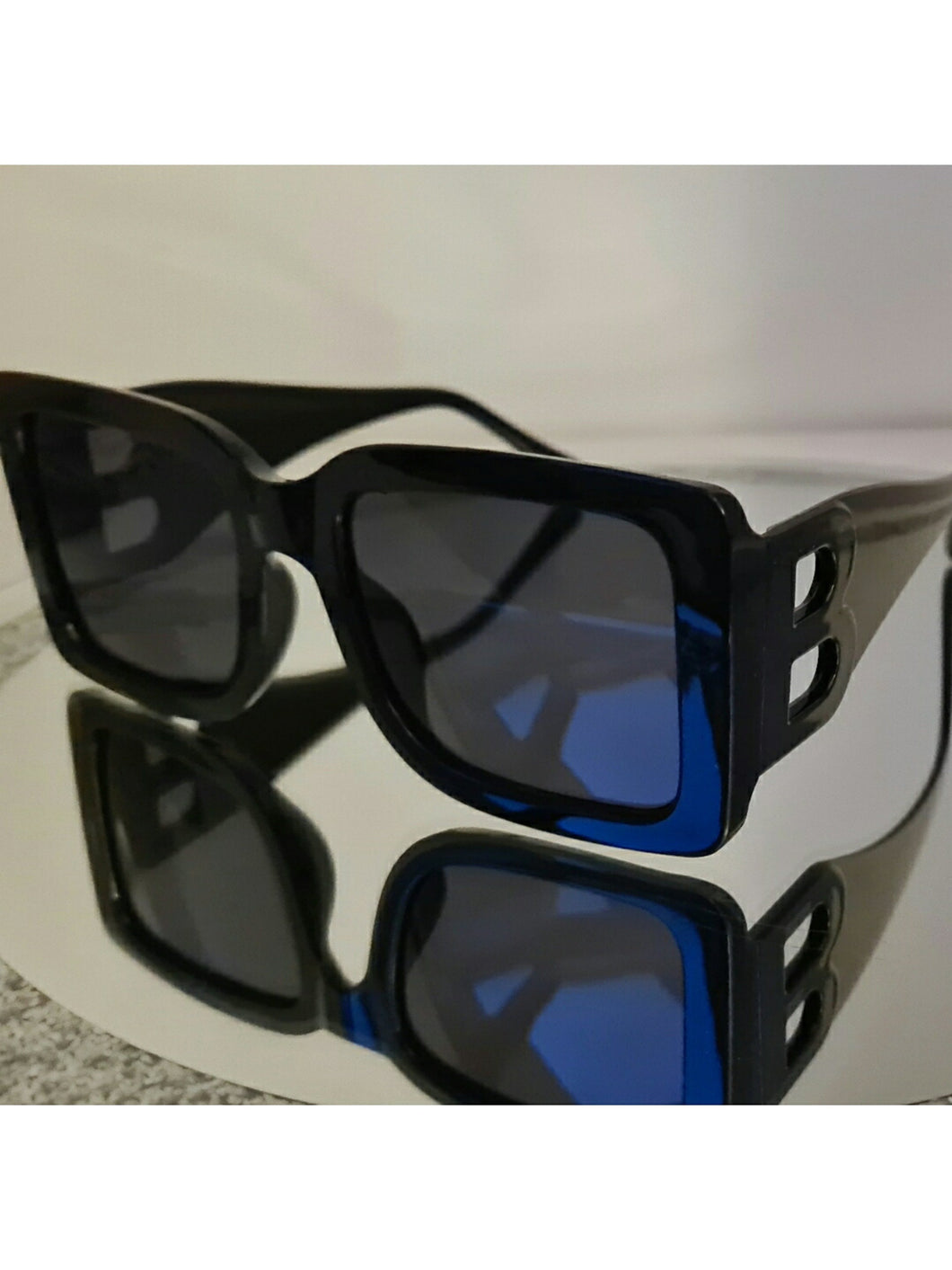 B Sunglasses Black Best-selling sunglasses Be Unique Fashion Boutique